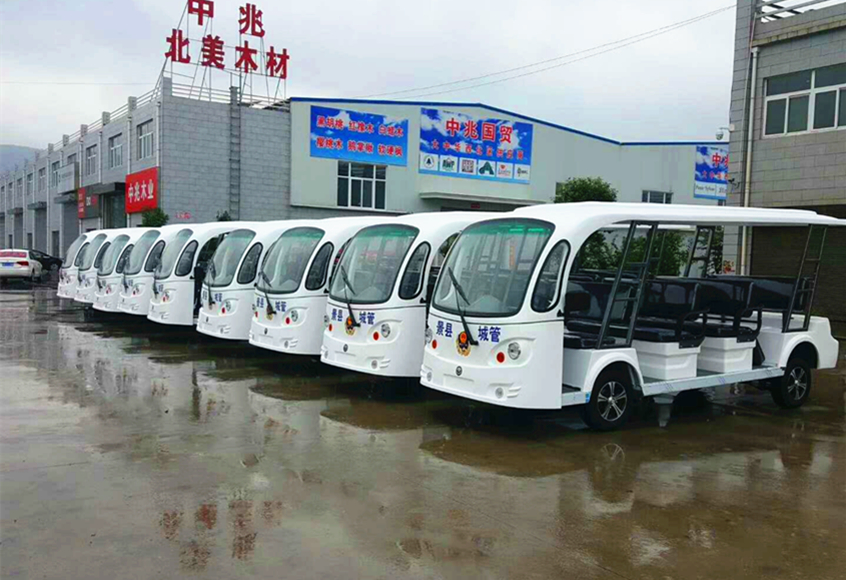 景县城管采购10台11座电动观光车分发给各个乡镇